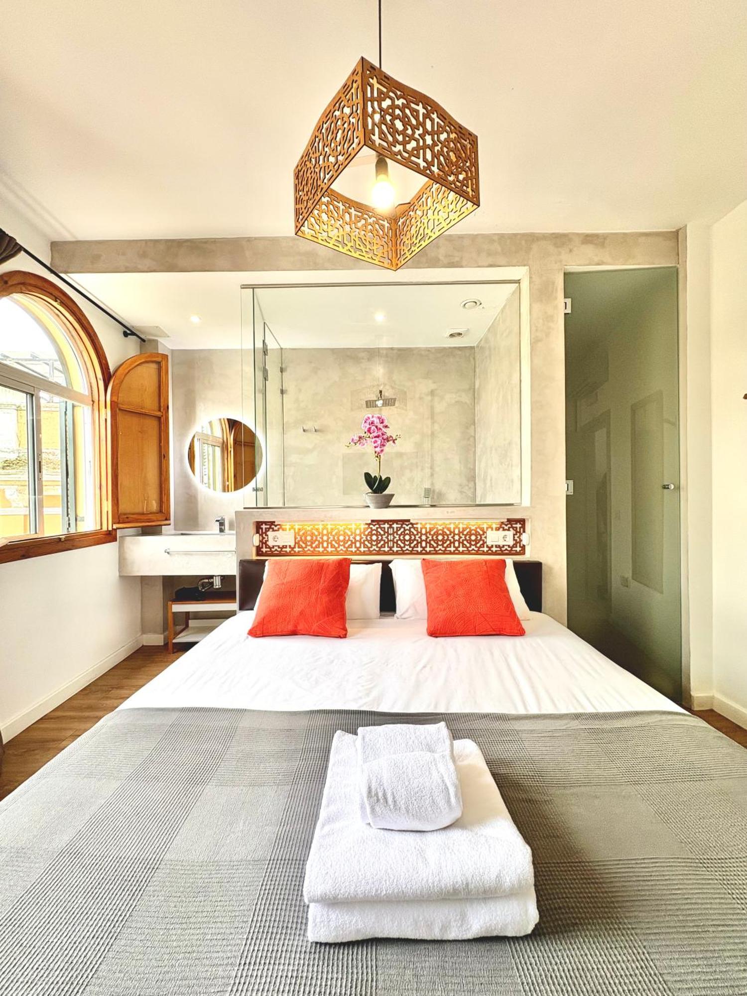 Unique House - Private Spa&Pool -Stayin세비야 외부 사진